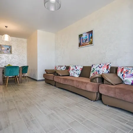 Armony & Mamaia Nord Apartmán Năvodari